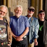 Fairpoint Convention are returning to Folk on the Pier.